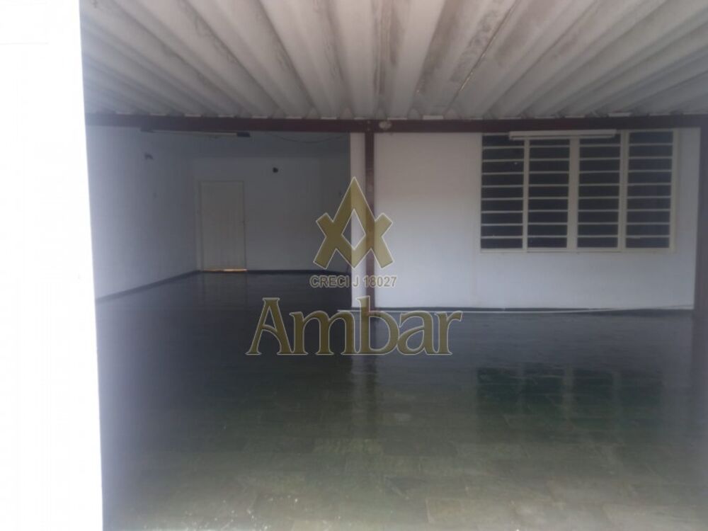 Casa à venda com 3 quartos, 143m² - Foto 1
