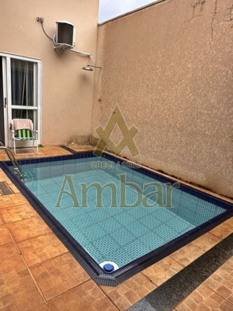 Casa à venda com 2 quartos, 132m² - Foto 1