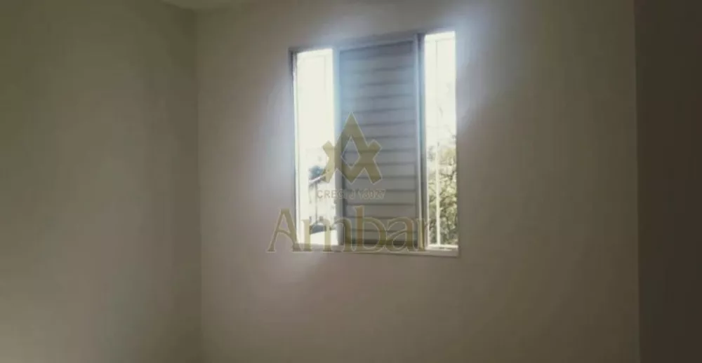 Apartamento à venda com 2 quartos, 42m² - Foto 2