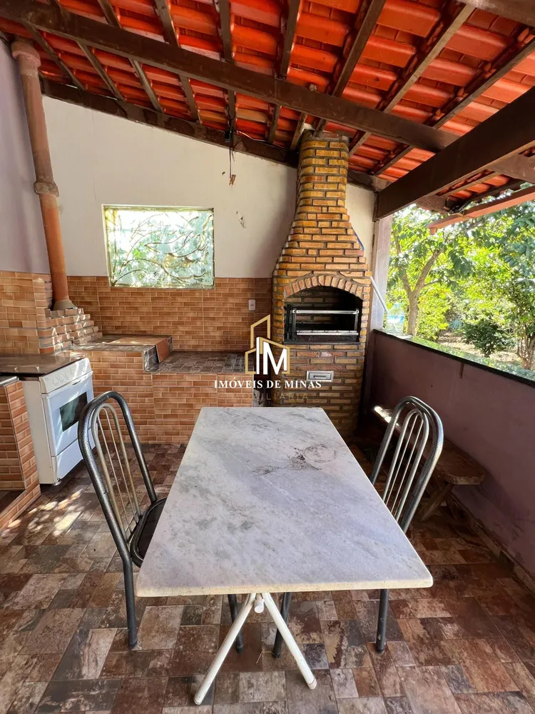 Sítio, 3 quartos, 1000 m² - Foto 1