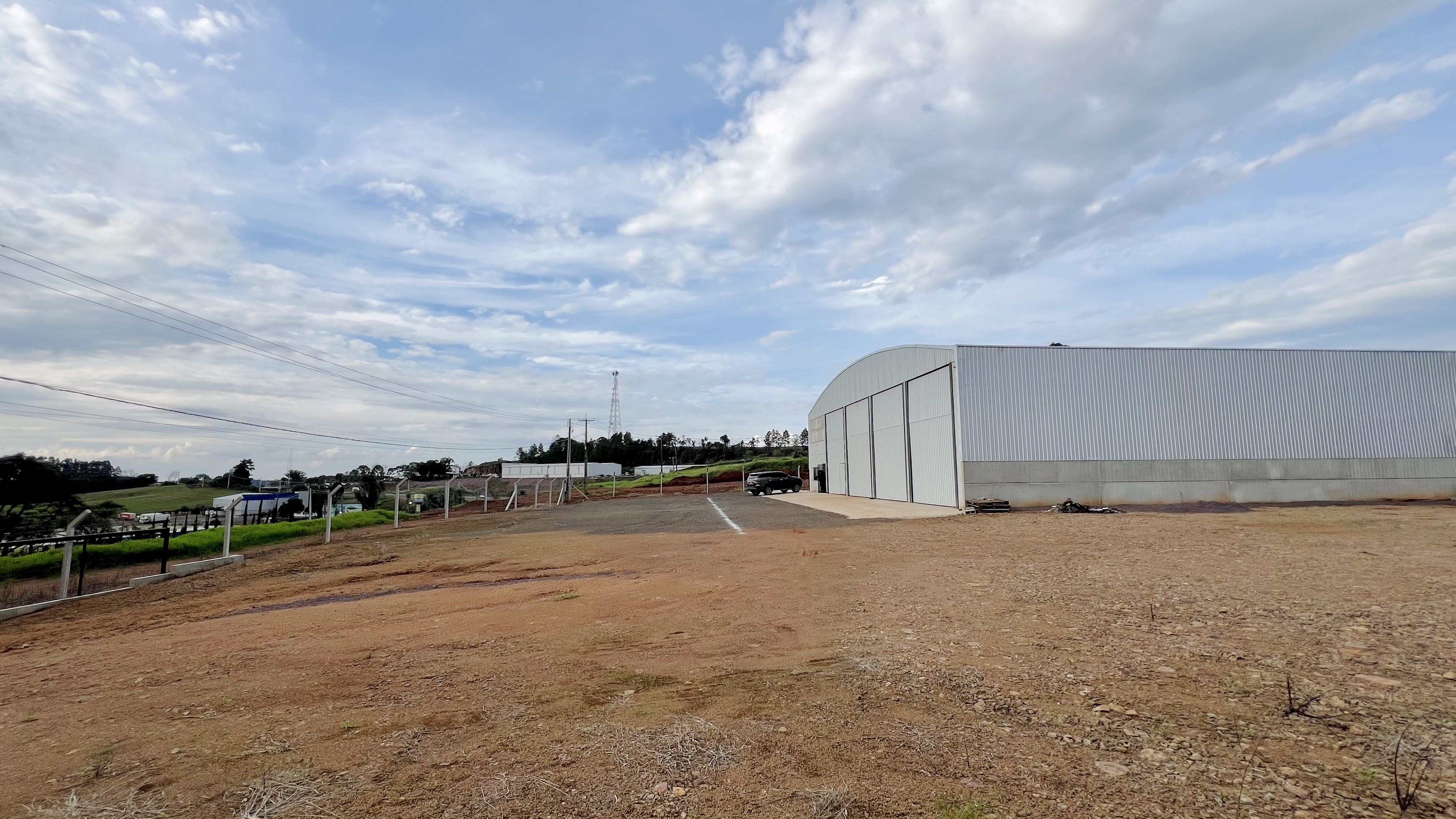 Depósito-Galpão-Armazém para alugar, 750m² - Foto 2