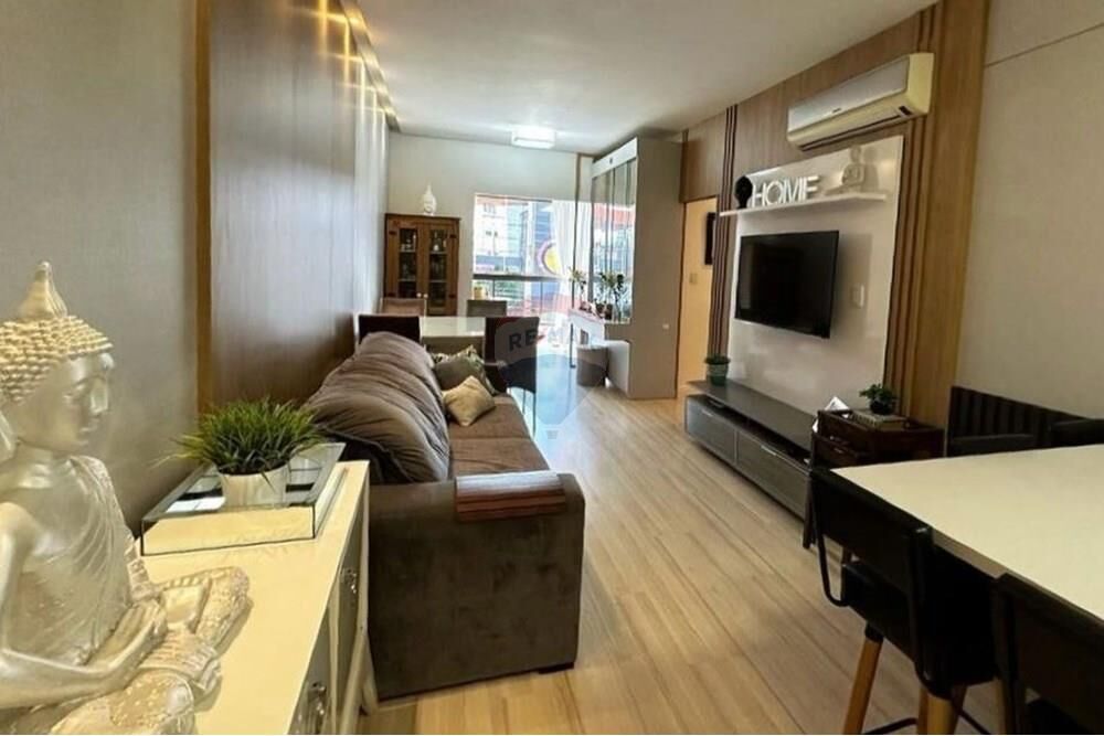 Apartamento à venda com 3 quartos, 93m² - Foto 3