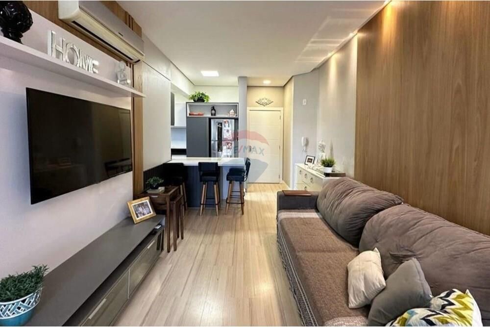Apartamento à venda com 3 quartos, 93m² - Foto 1