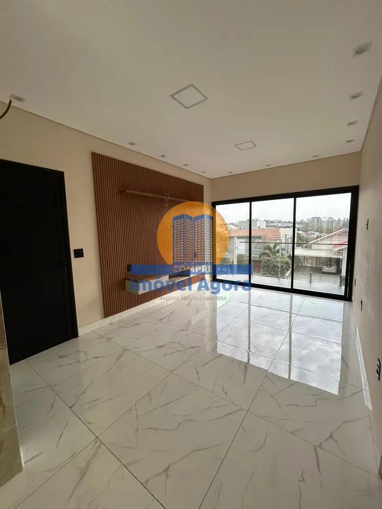 Casa, 4 quartos, 209 m² - Foto 2