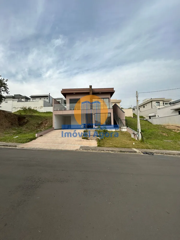 Casa, 4 quartos, 209 m² - Foto 1