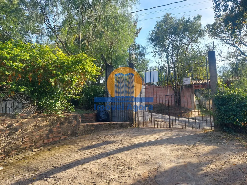 Chácara, 3 quartos, 1020 m² - Foto 1