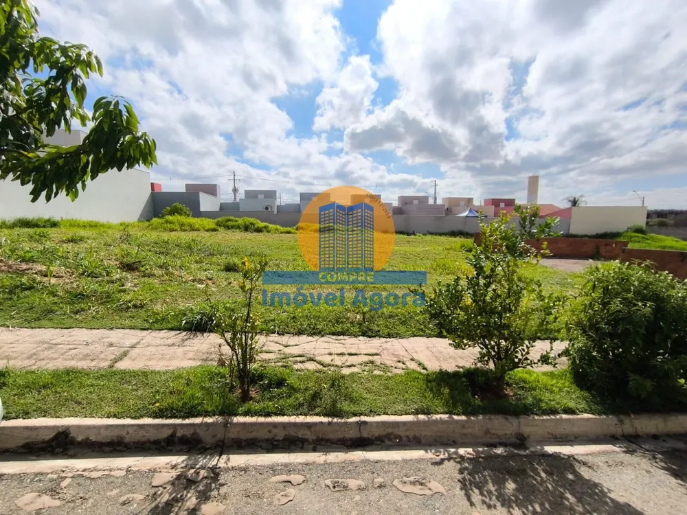 Terreno, 210 m² - Foto 1