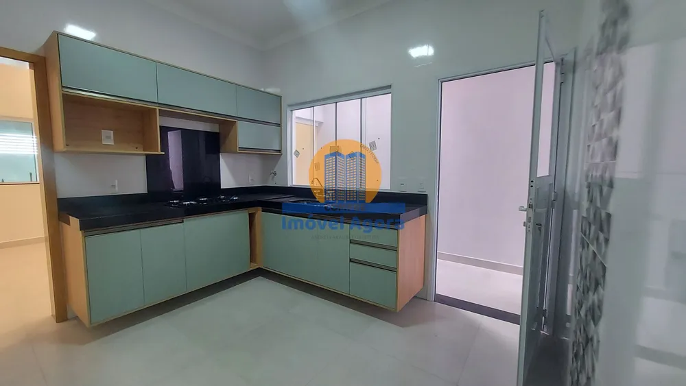 Casa, 3 quartos, 114 m² - Foto 1