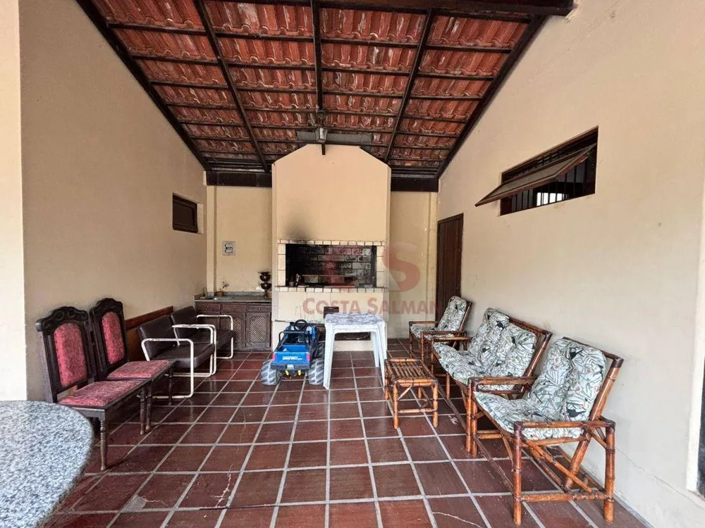 Casa, 4 quartos, 380 m² - Foto 1