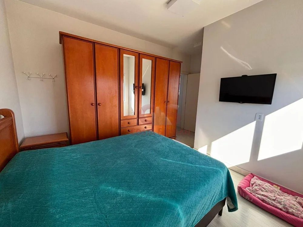 Casa, 3 quartos, 210 m² - Foto 8