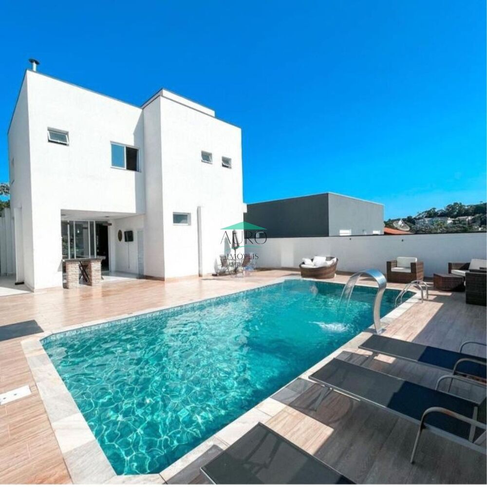 Sobrado, 3 quartos, 250 m² - Foto 1