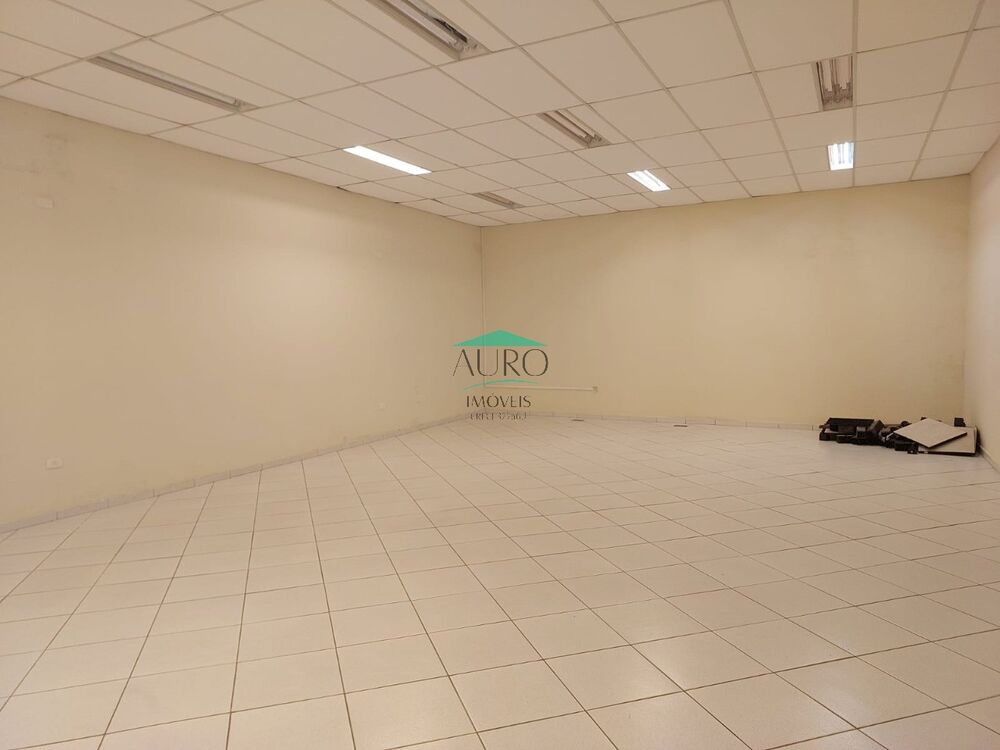 Imóvel Comercial Padrão para alugar, 600m² - Foto 2