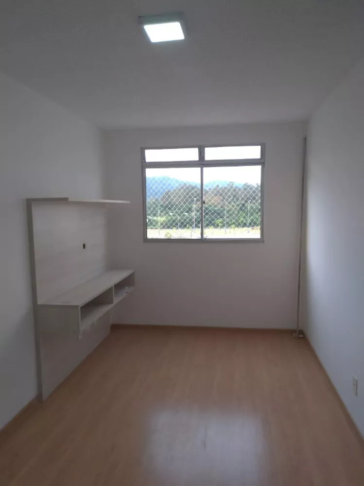 Apartamento à venda com 2 quartos, 56m² - Foto 2