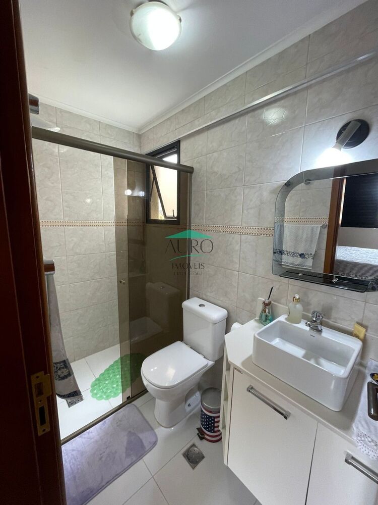Apartamento para alugar com 3 quartos, 90m² - Foto 6