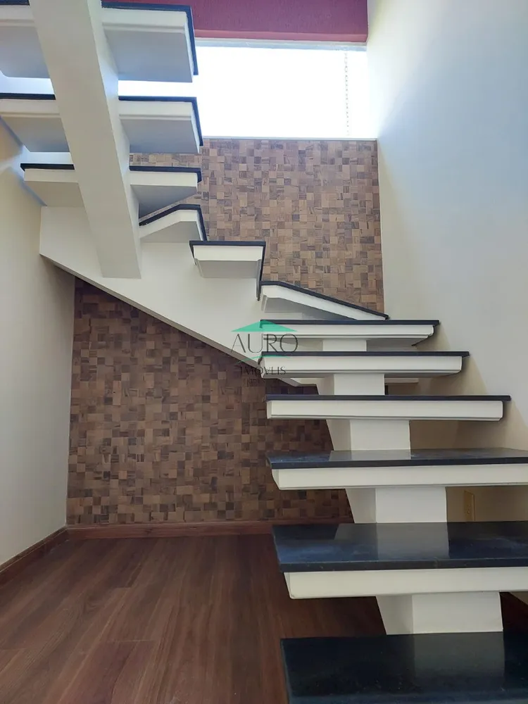 Sobrado, 3 quartos, 270 m² - Foto 13