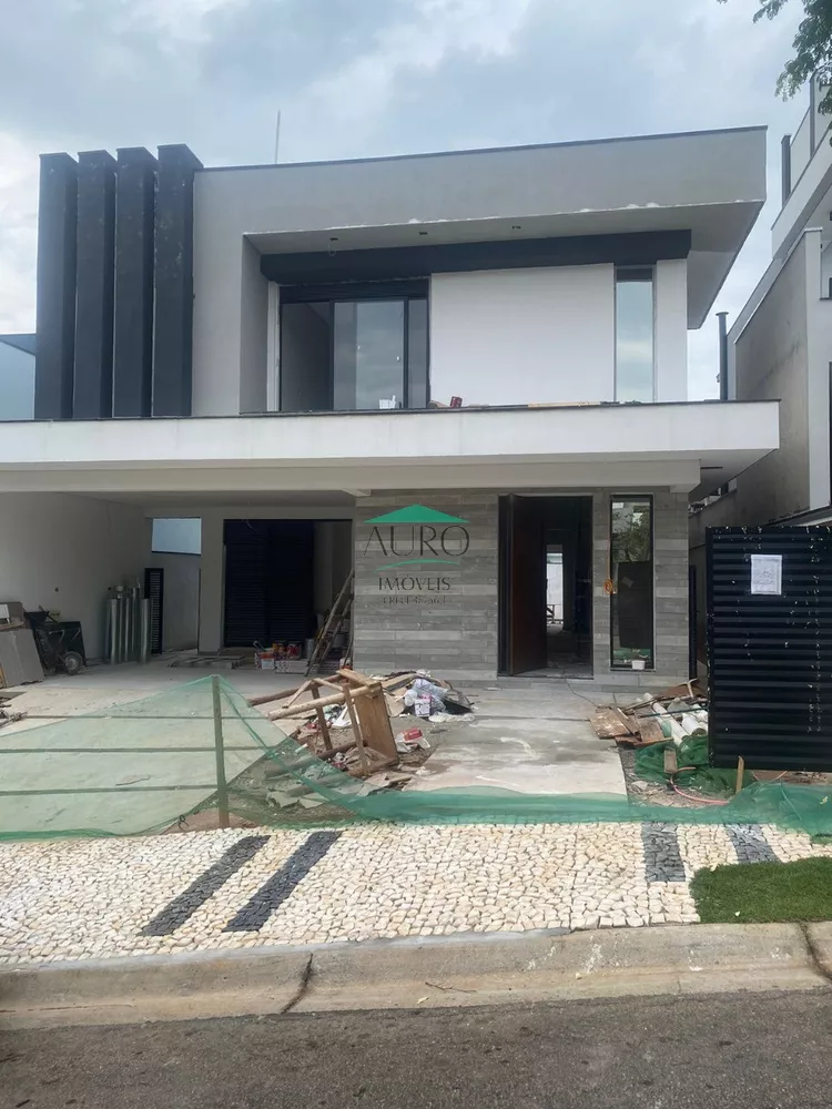 Sobrado à venda com 4 quartos, 300m² - Foto 4