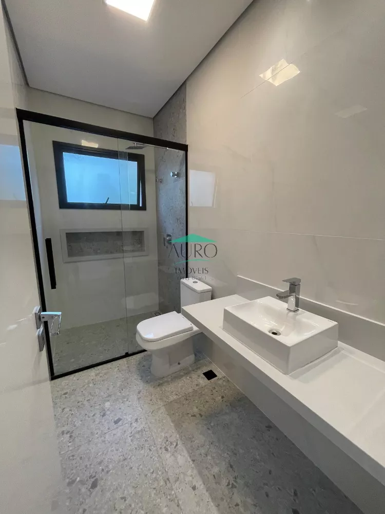 Sobrado, 3 quartos, 242 m² - Foto 5