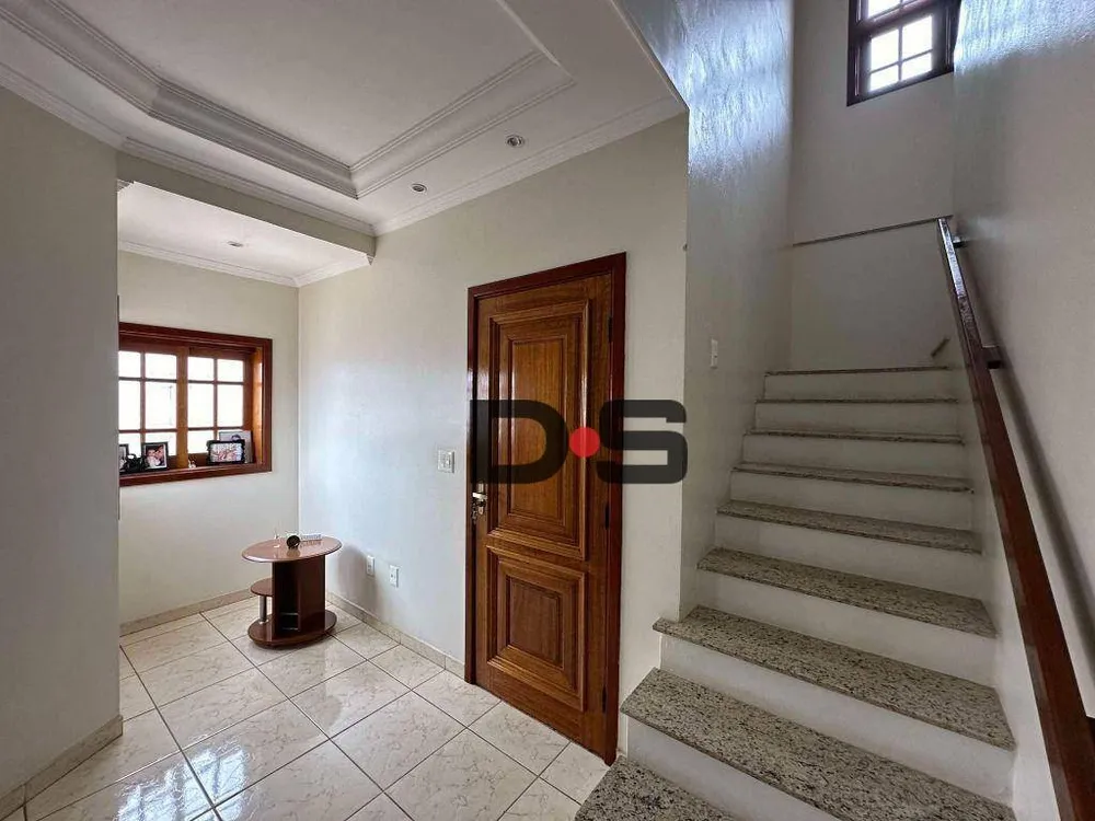 Sobrado, 3 quartos, 214 m² - Foto 4
