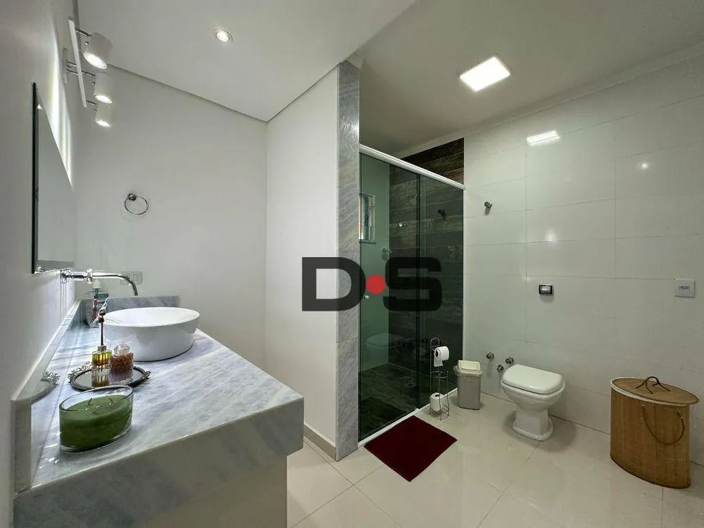 Casa, 3 quartos, 312 m² - Foto 8