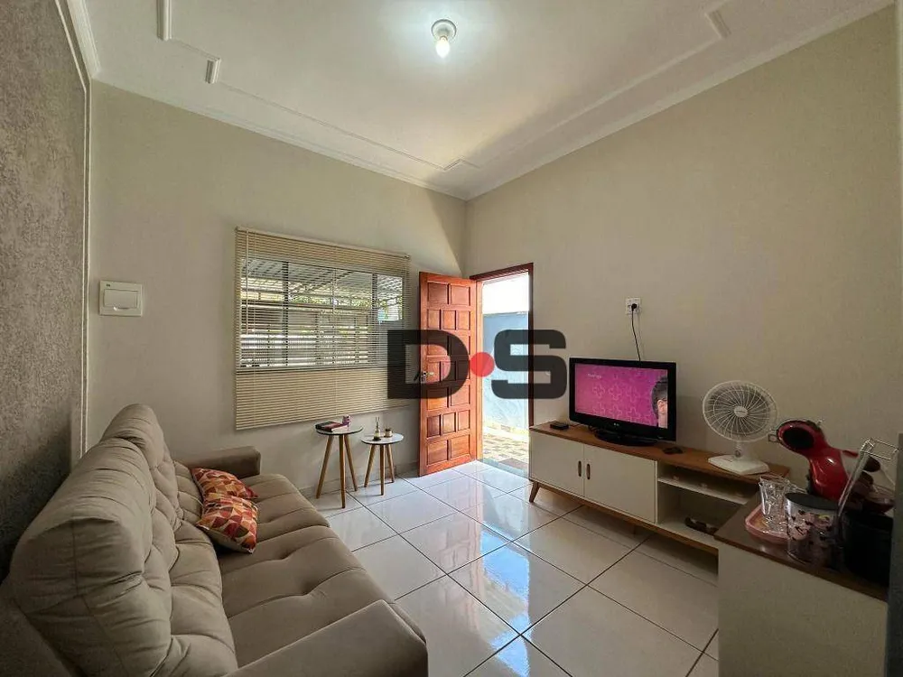 Casa, 2 quartos, 80 m² - Foto 1