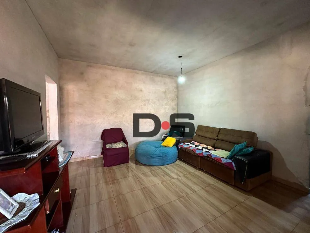 Chácara, 2 quartos, 950 m² - Foto 1