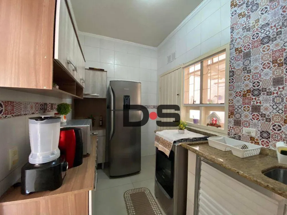 Casa, 4 quartos, 212 m² - Foto 4