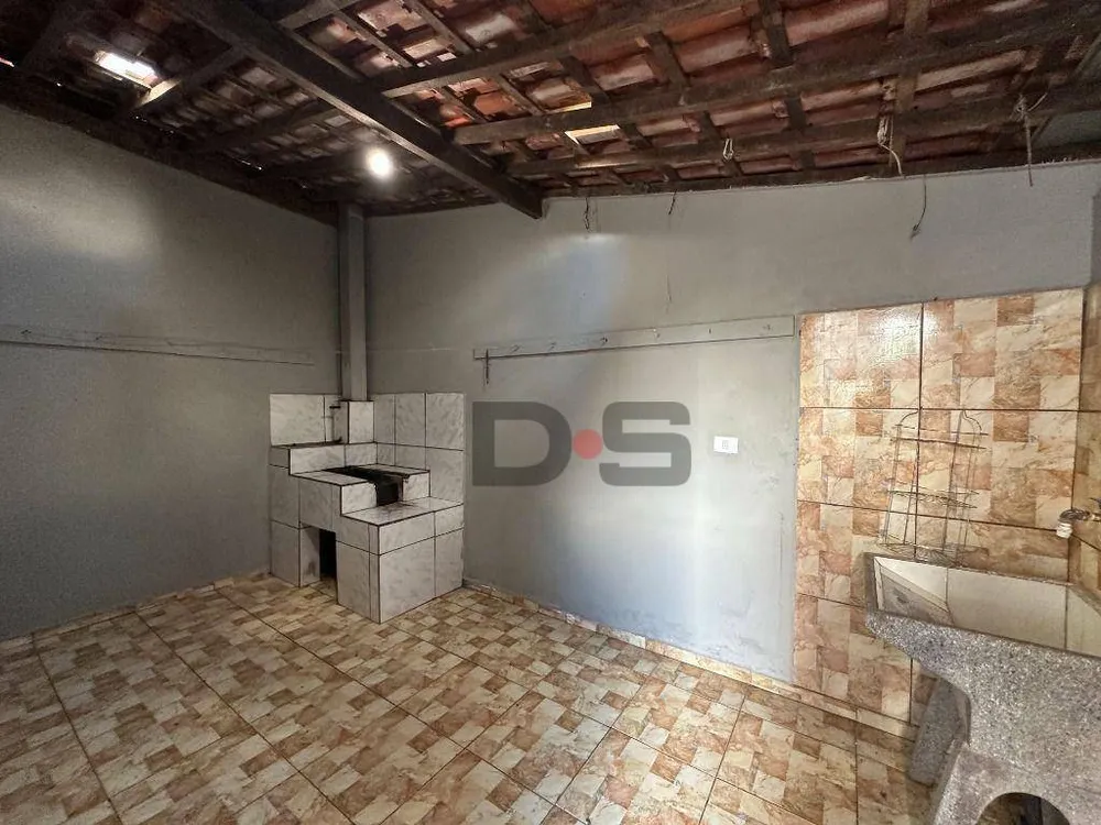 Sobrado, 4 quartos, 121 m² - Foto 2