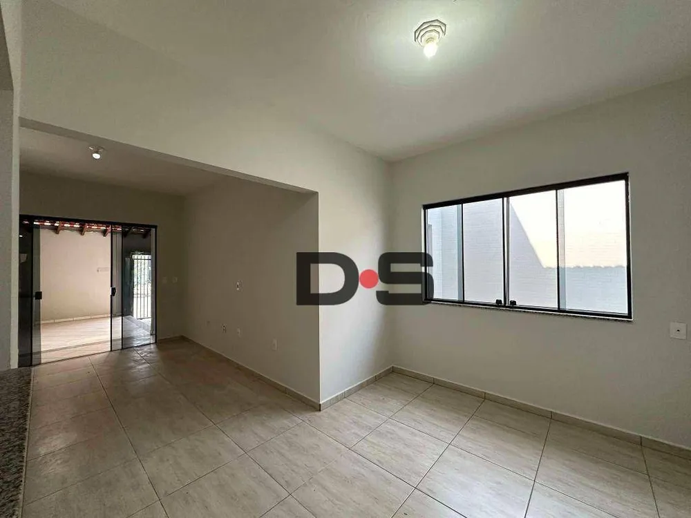 Casa, 2 quartos, 157 m² - Foto 1