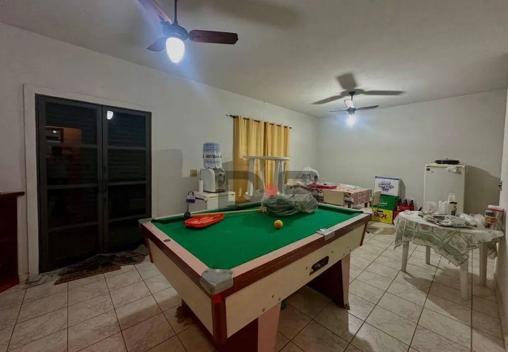 Chácara, 2 quartos, 1800 m² - Foto 1