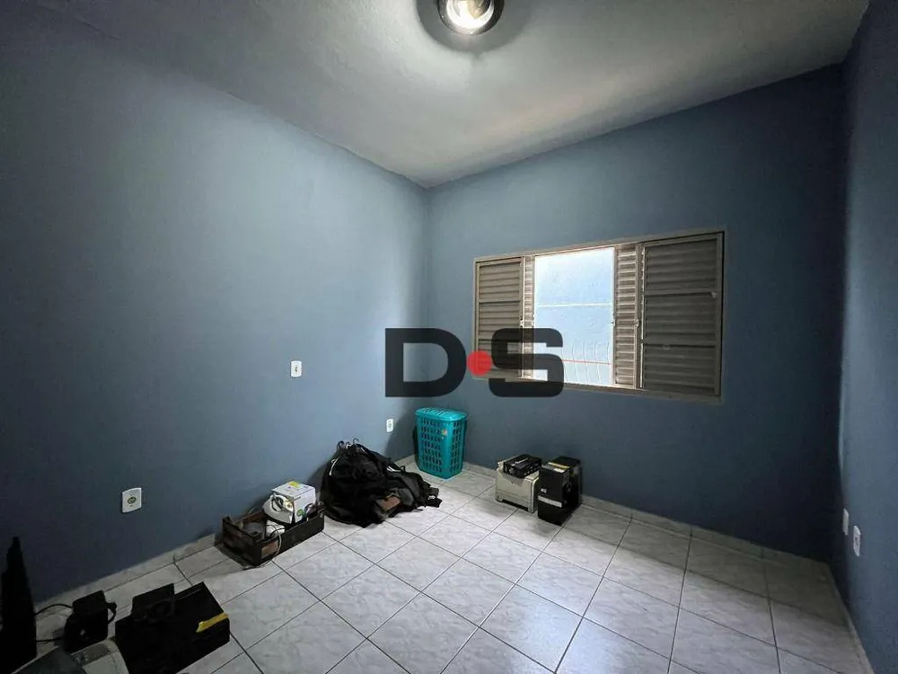 Casa, 3 quartos, 170 m² - Foto 2