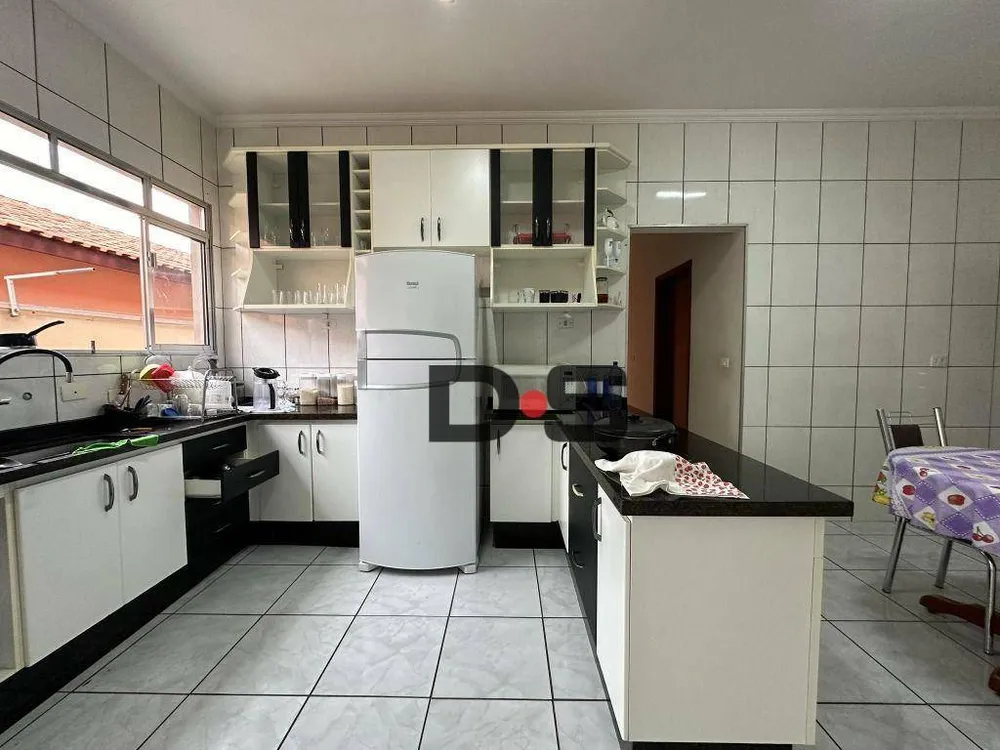 Casa, 4 quartos, 120 m² - Foto 2