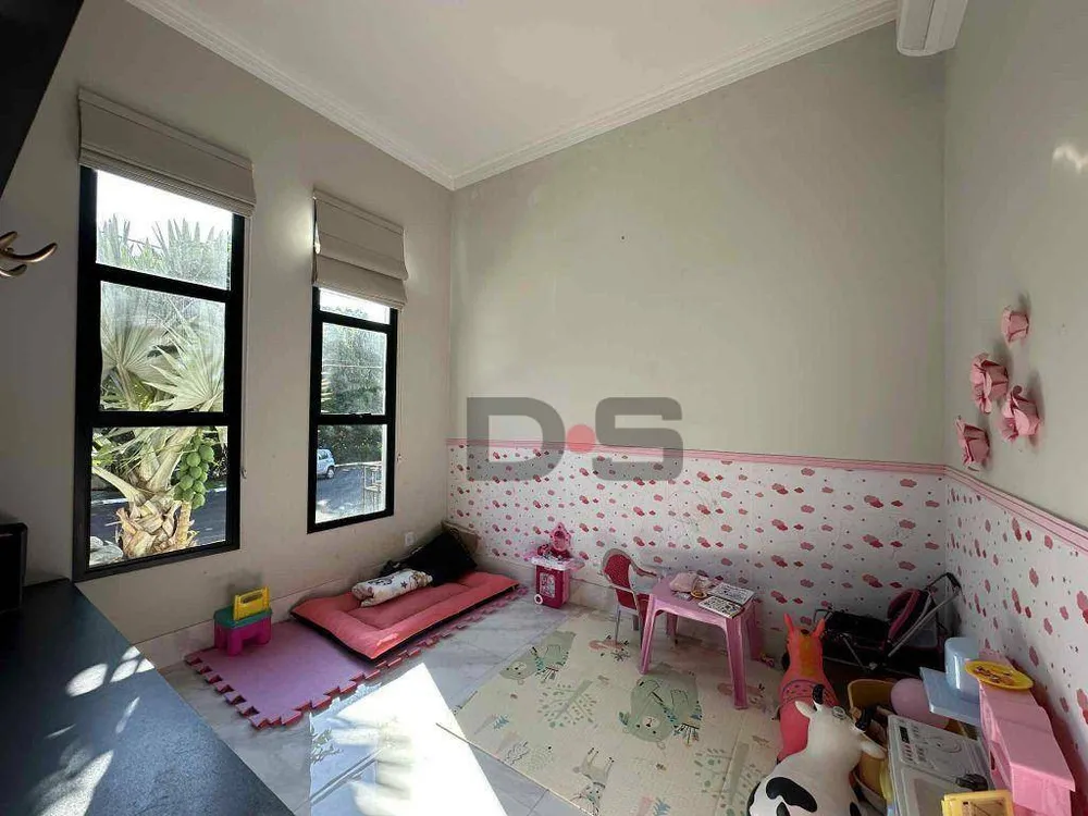 Casa, 3 quartos, 200 m² - Foto 2