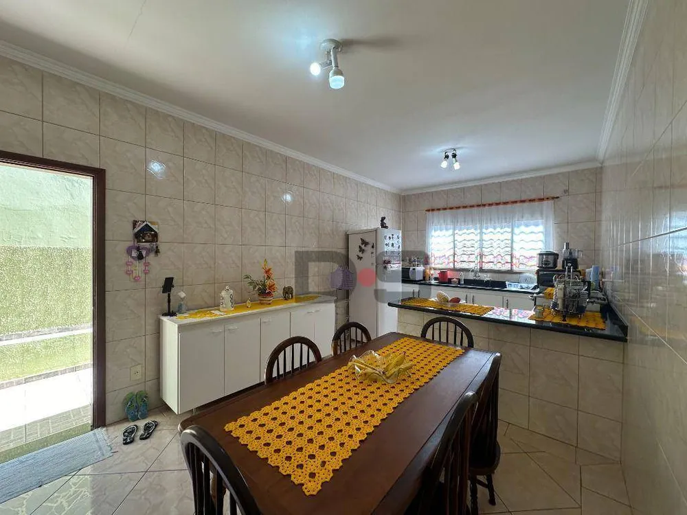 Casa, 3 quartos, 123 m² - Foto 2