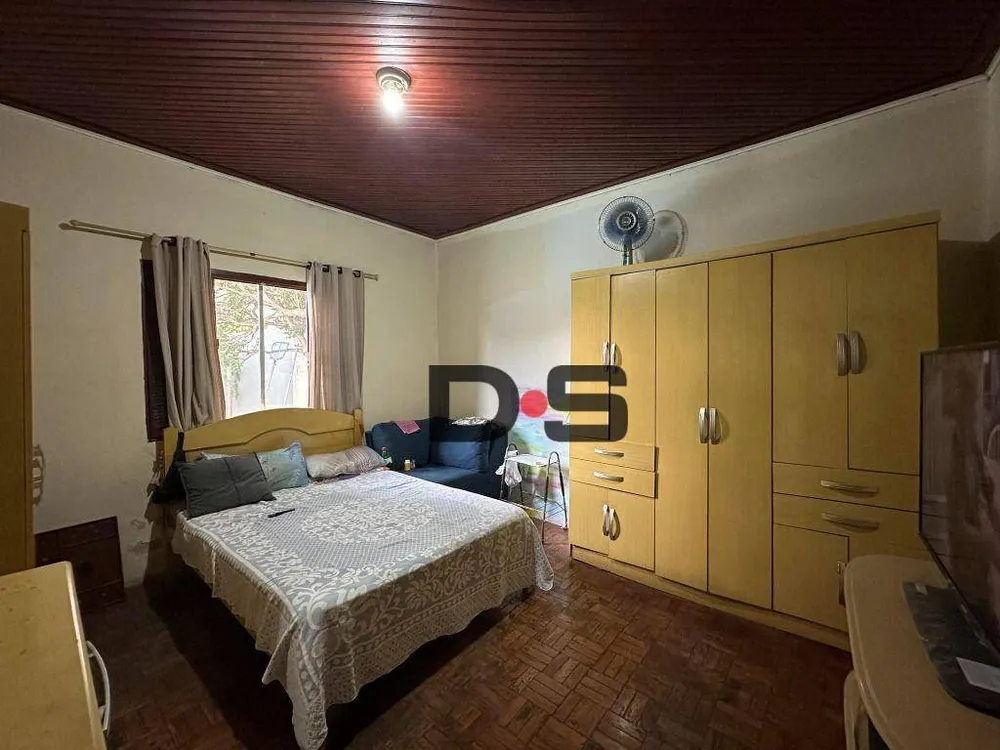 Casa, 3 quartos, 230 m² - Foto 4