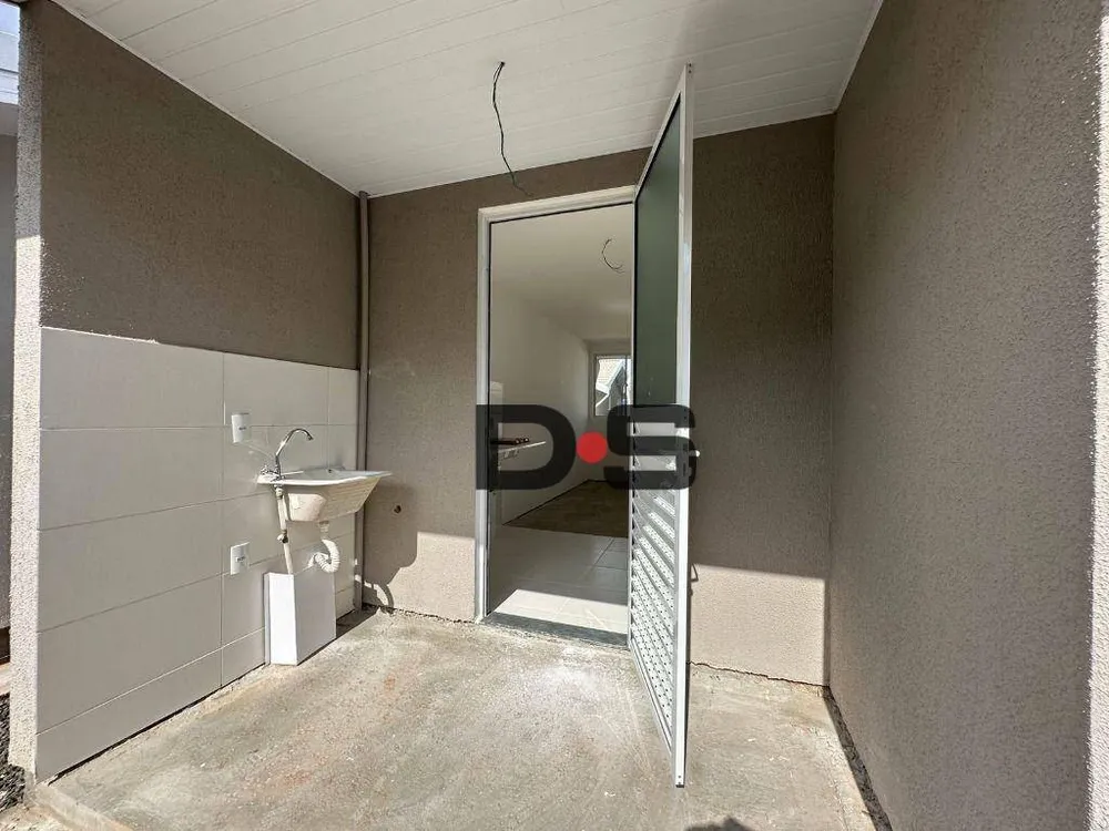 Casa, 2 quartos, 43 m² - Foto 1