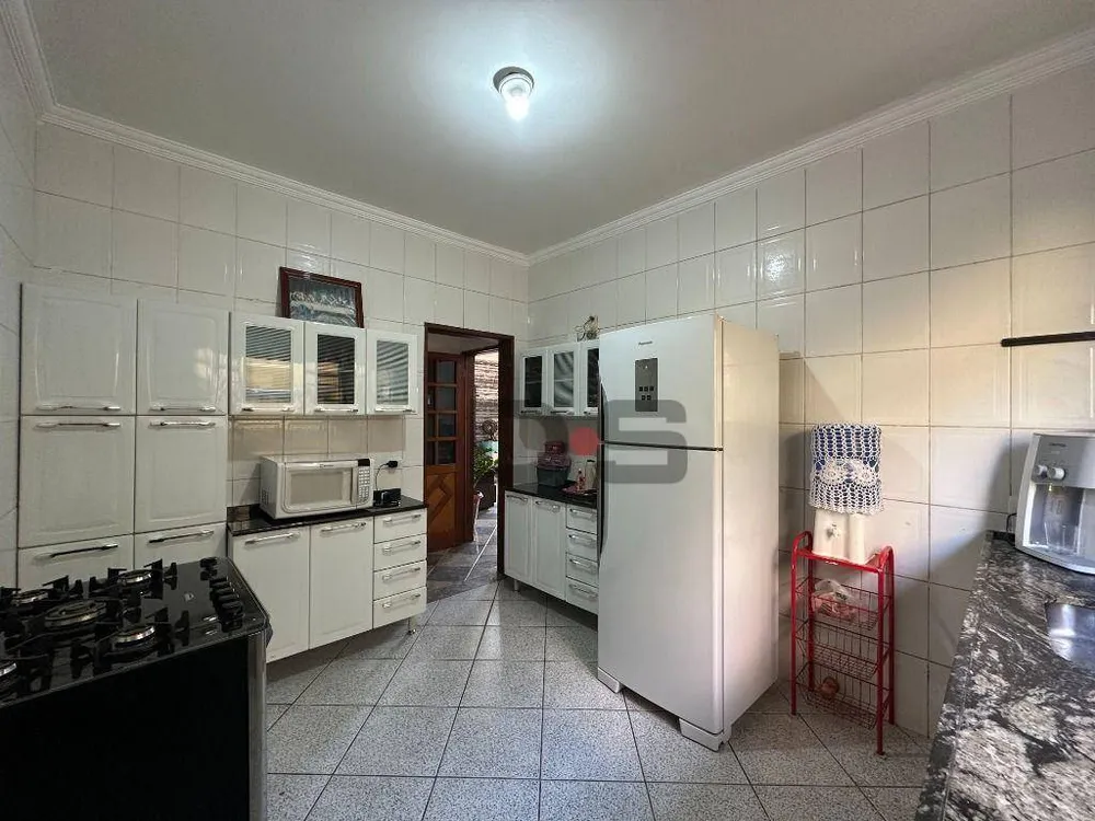 Casa, 4 quartos, 148 m² - Foto 5