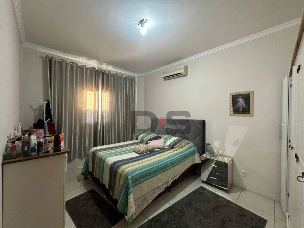 Chácara, 5 quartos, 1000 m² - Foto 5