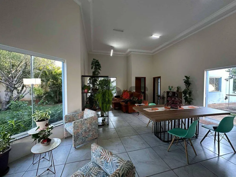 Chácara, 5 quartos, 1000 m² - Foto 1
