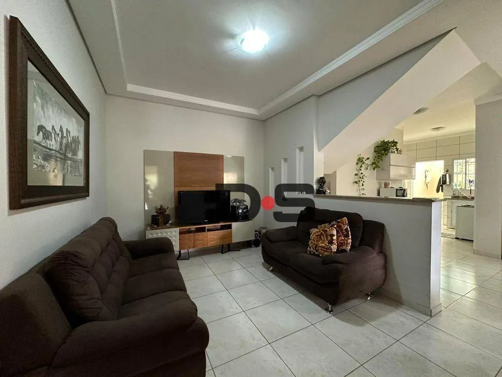 Sobrado, 3 quartos, 185 m² - Foto 1