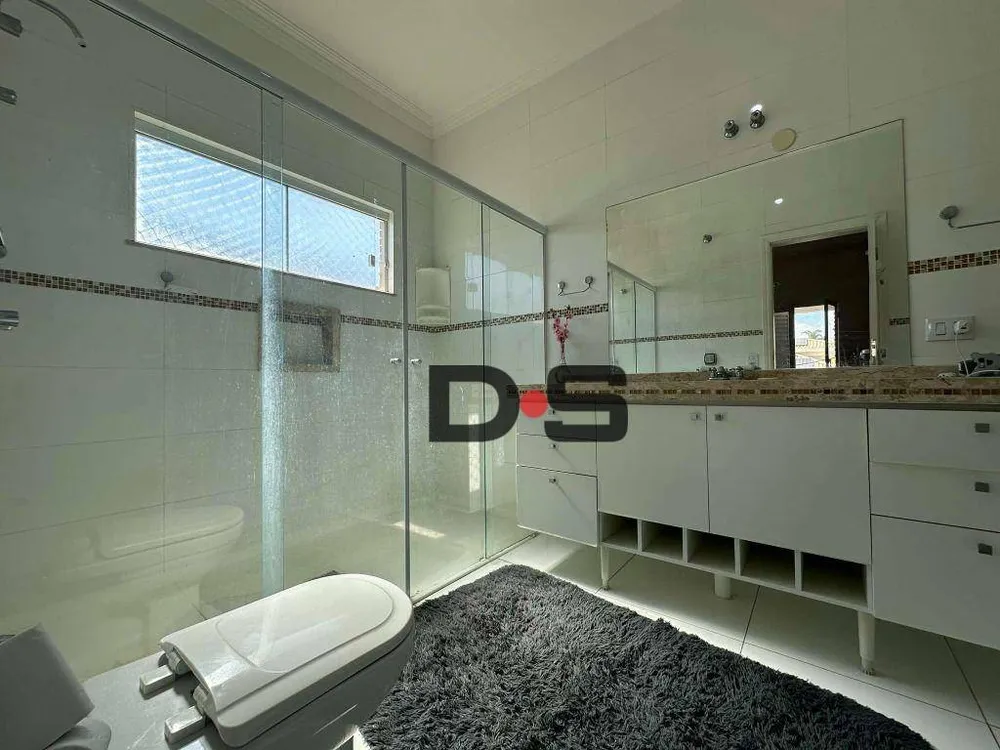 Sobrado, 4 quartos, 286 m² - Foto 4