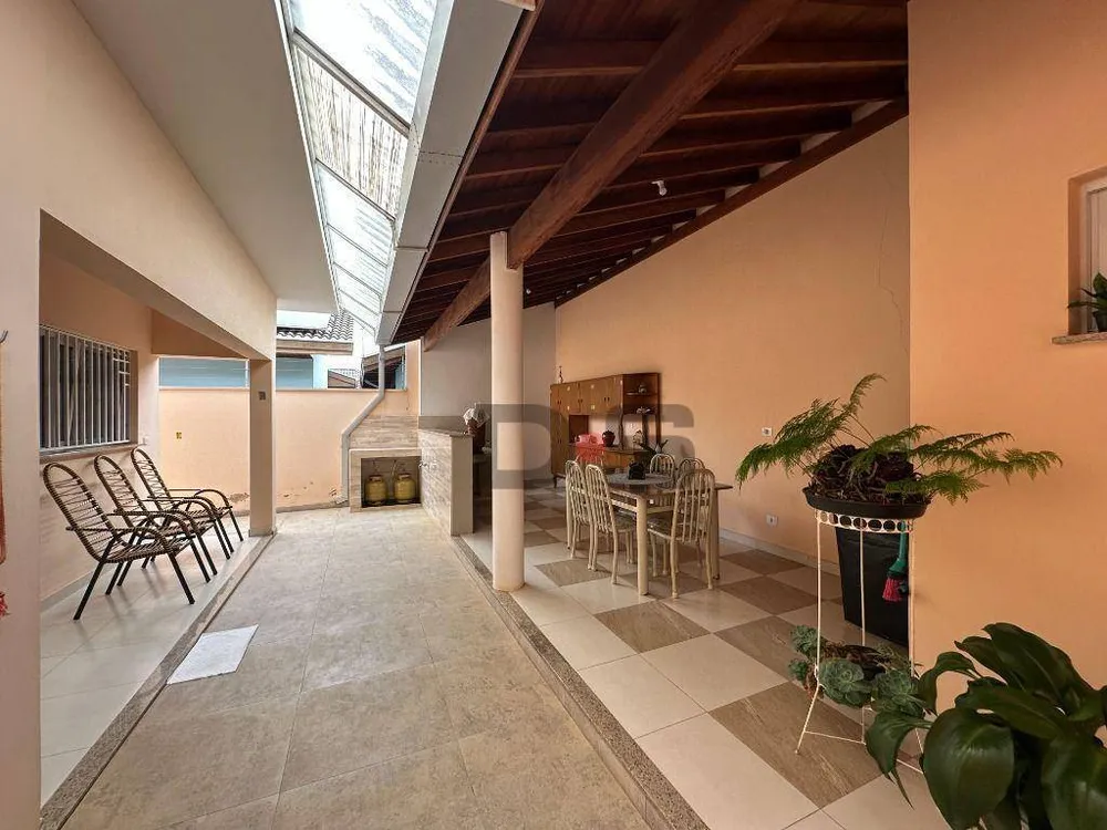 Casa, 3 quartos, 180 m² - Foto 9