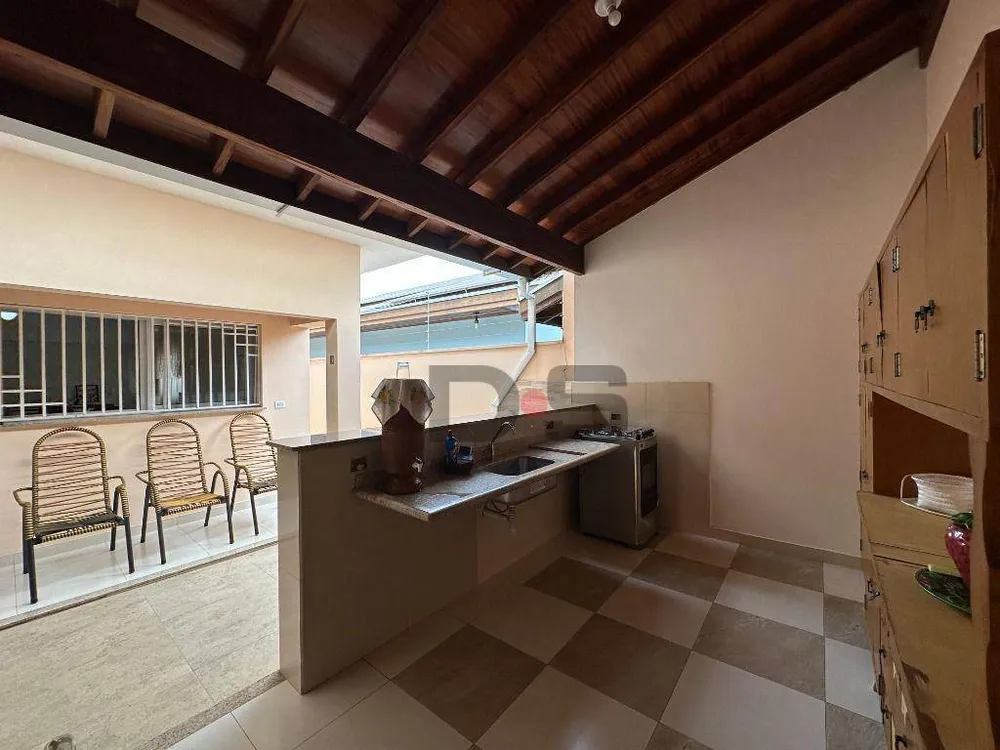 Casa, 3 quartos, 180 m² - Foto 8