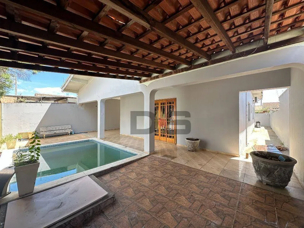 Casa, 3 quartos, 152 m² - Foto 1