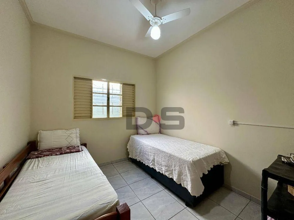 Casa, 3 quartos, 152 m² - Foto 4