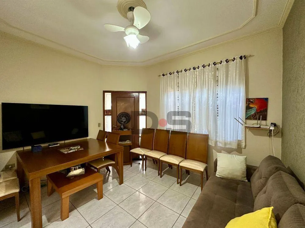 Casa, 3 quartos, 152 m² - Foto 1