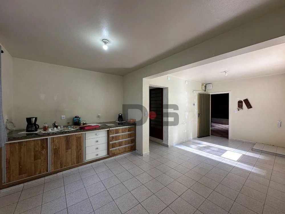 Sítio, 4 quartos, 10000 m² - Foto 5