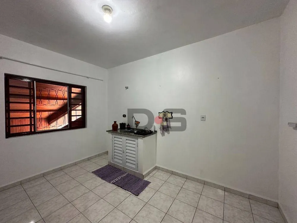 Sítio, 4 quartos, 10000 m² - Foto 4