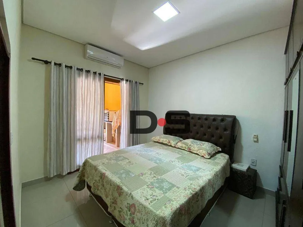 Casa, 3 quartos, 175 m² - Foto 2