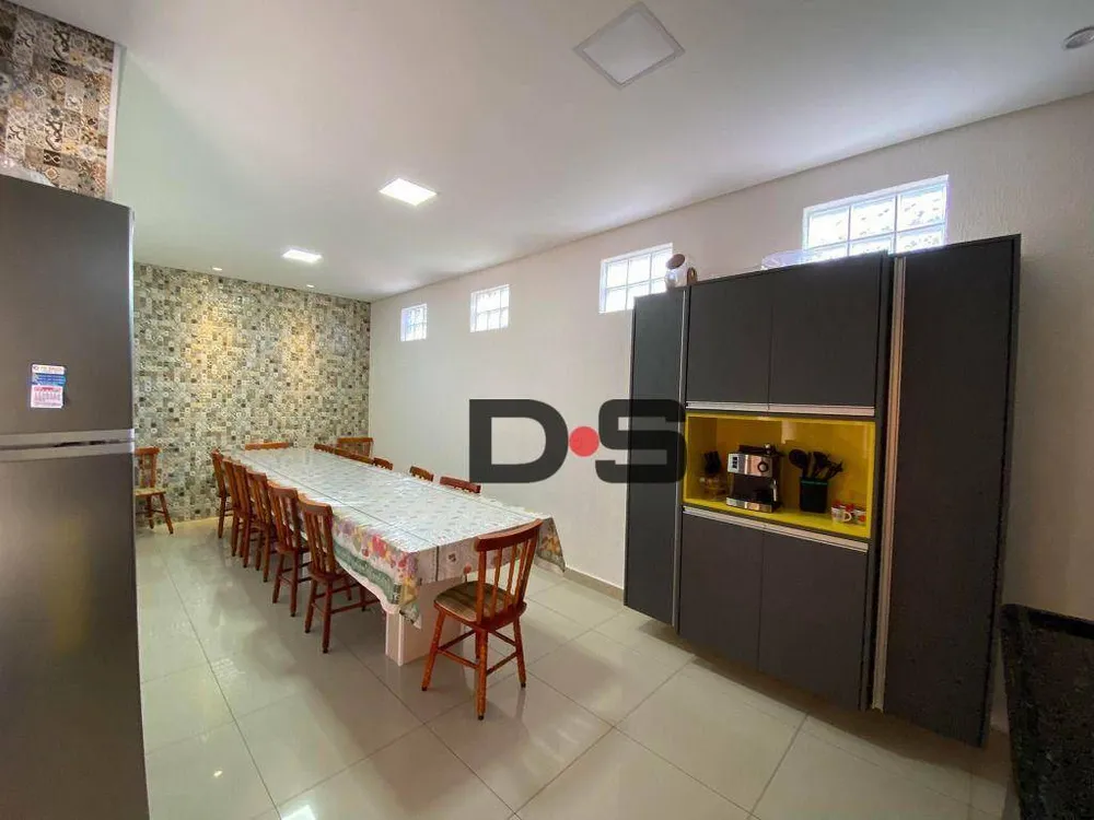 Casa, 3 quartos, 175 m² - Foto 4