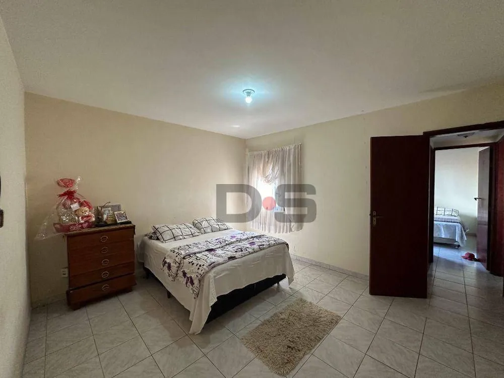 Casa, 3 quartos, 144 m² - Foto 1